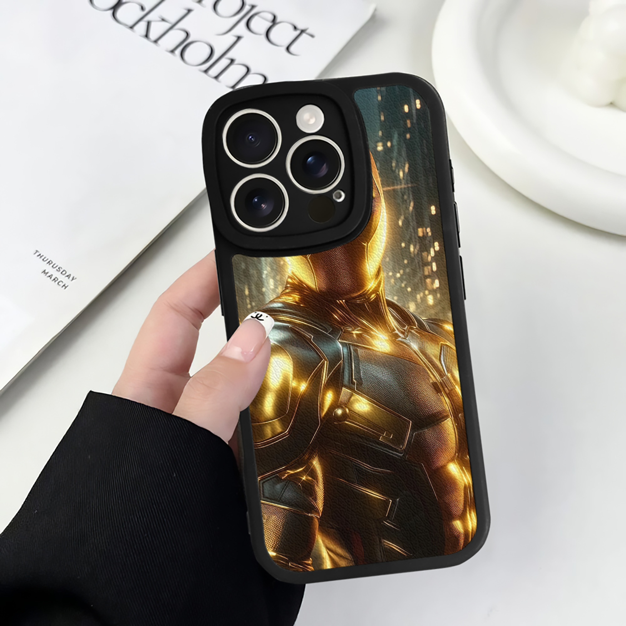 （画像用） Deadpool デッドプール 【iPhone 16シリーズ対応】シリコンスマホケース（レザー調） 材質：シリコン